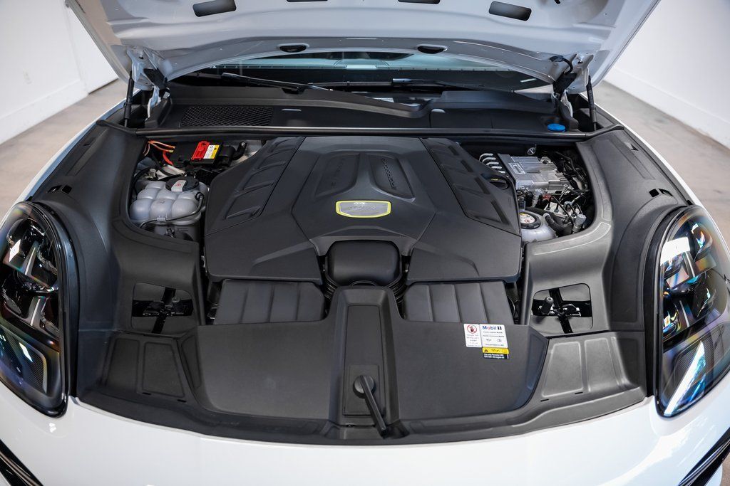 2022 Porsche Cayenne E-Hybrid Coupe Turbo S Indianapolis IN