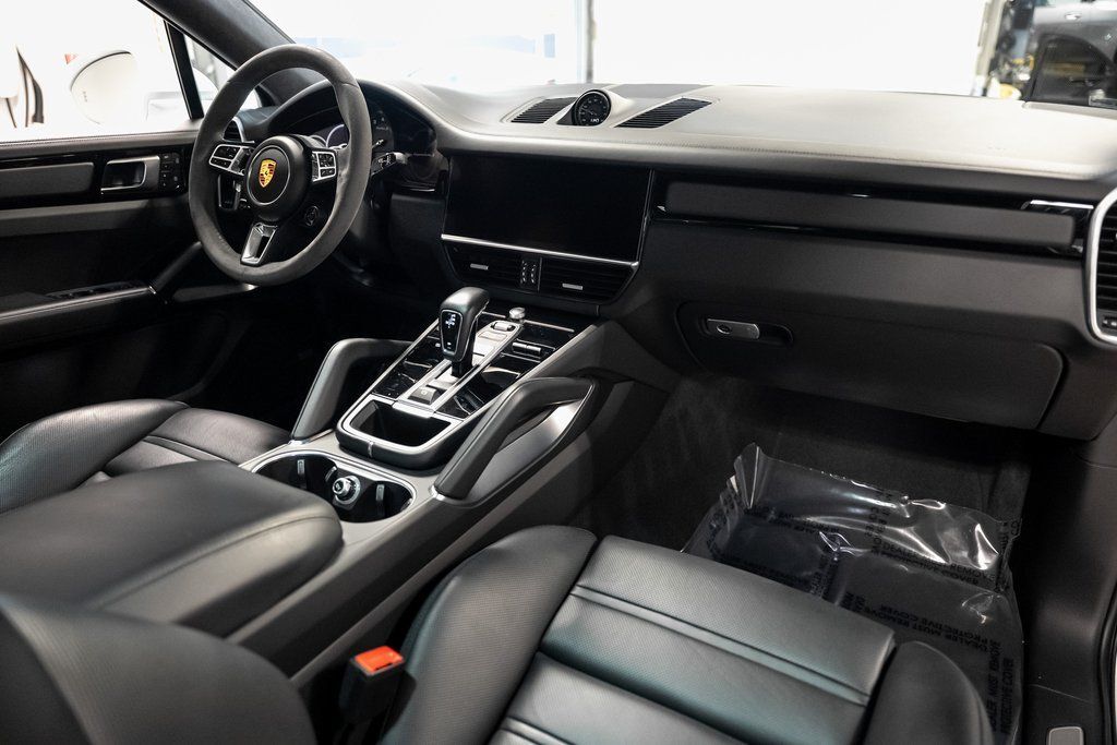 2022 Porsche Cayenne E-Hybrid Coupe Turbo S Indianapolis IN