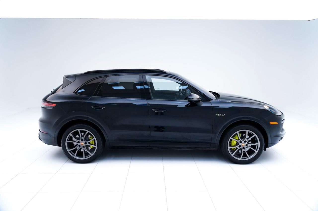 2022 Porsche Cayenne E-Hybrid Pompano Beach FL
