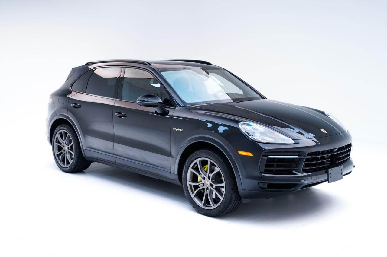 2022 Porsche Cayenne E-Hybrid Pompano Beach FL