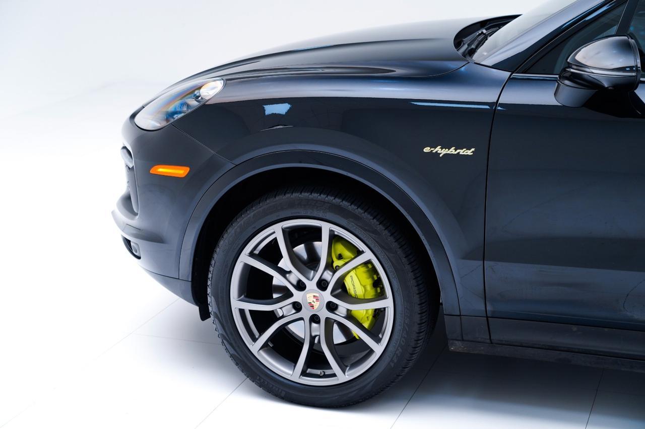 2022 Porsche Cayenne E-Hybrid Pompano Beach FL