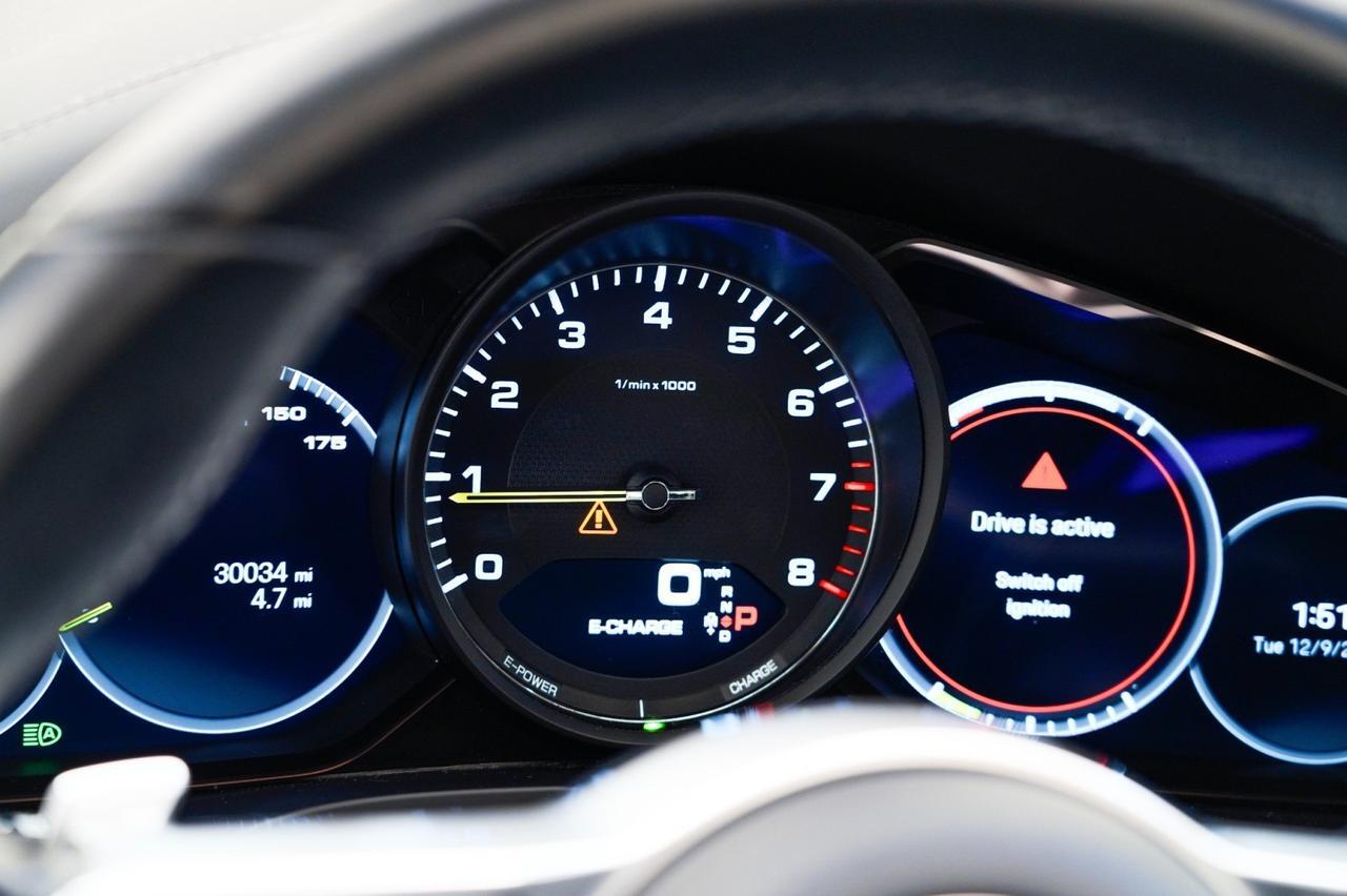 2022 Porsche Cayenne E-Hybrid Pompano Beach FL