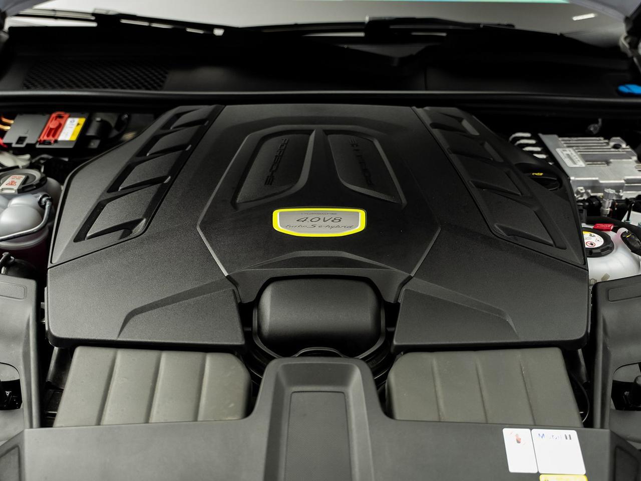 2022 Porsche Cayenne E-Hybrid Turbo S Ft Lauderdale FL