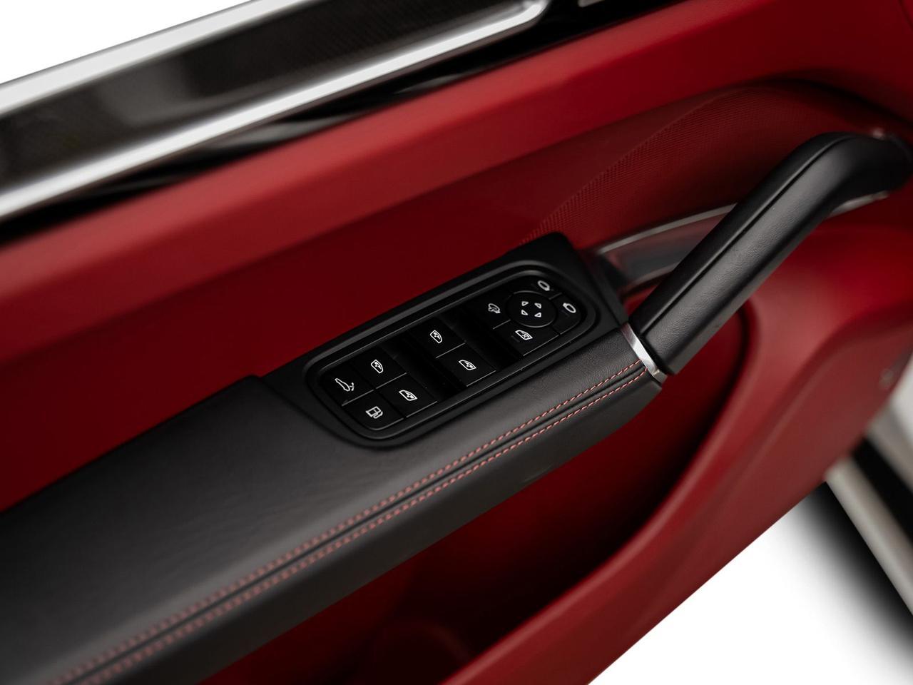 2022 Porsche Cayenne E-Hybrid Turbo S Ft Lauderdale FL