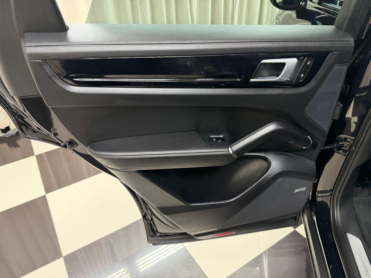 2022 Porsche Cayenne E-Hybrid Annapolis MD