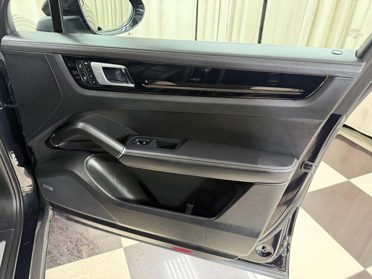2022 Porsche Cayenne E-Hybrid Annapolis MD
