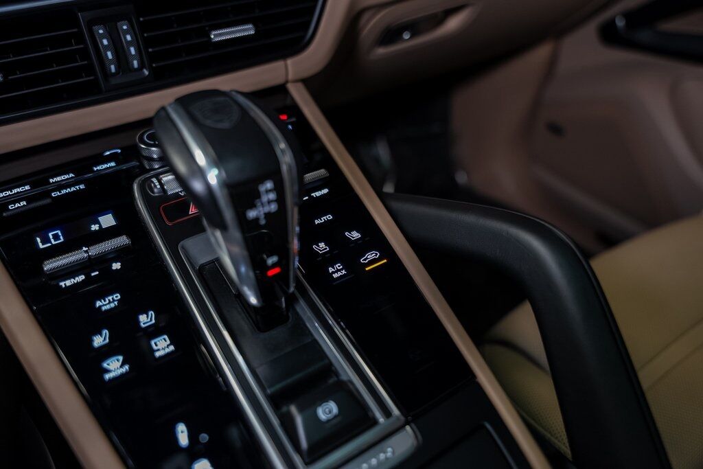 2022 Porsche Cayenne GTS Indianapolis IN