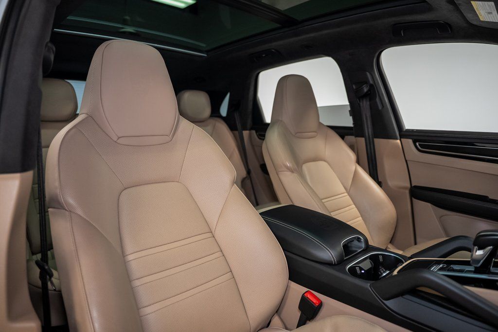 2022 Porsche Cayenne GTS Indianapolis IN