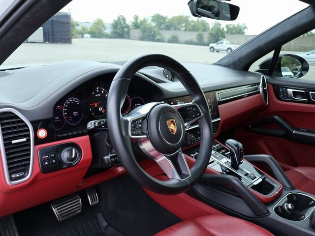 2022 Porsche Cayenne GTS Oshkosh WI