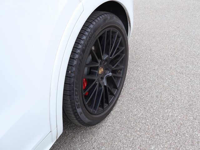 2022 Porsche Cayenne GTS Oshkosh WI