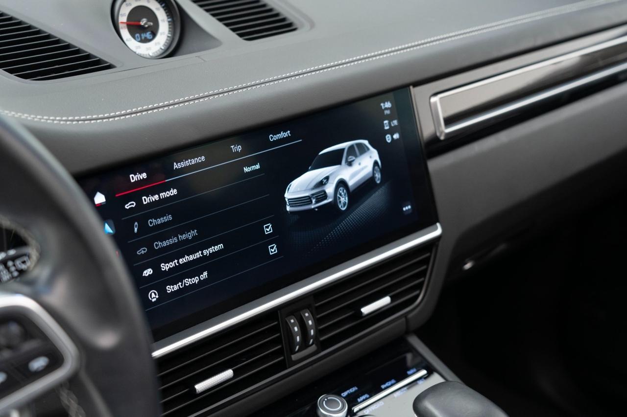 2022 Porsche Cayenne GTS Pompano Beach FL