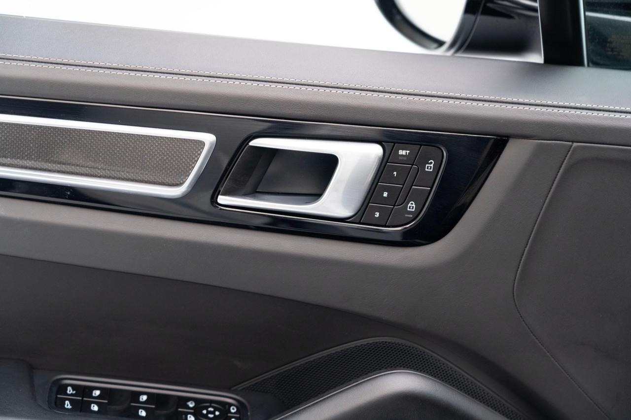 2022 Porsche Cayenne GTS Pompano Beach FL