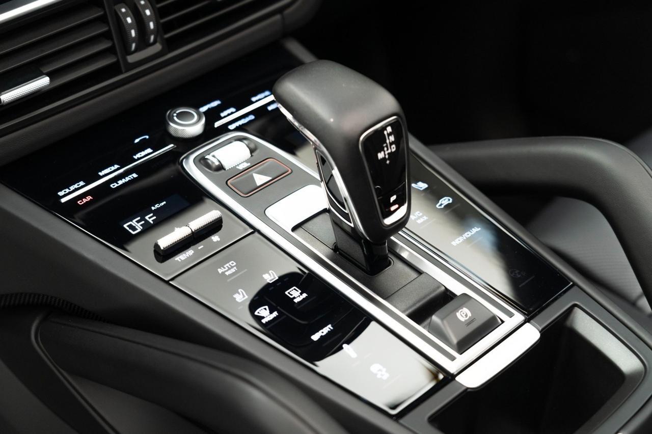 2022 Porsche Cayenne GTS Pompano Beach FL