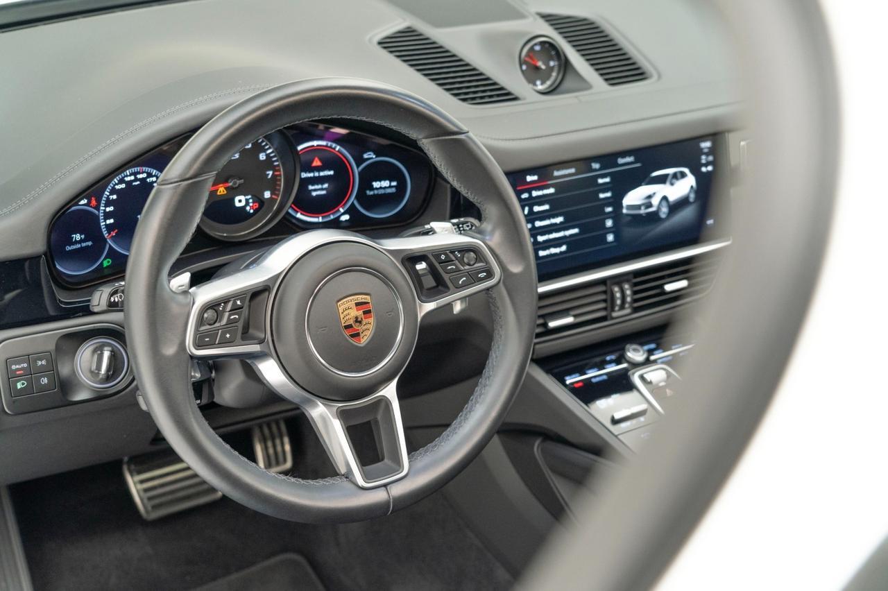 2022 Porsche Cayenne GTS Pompano Beach FL