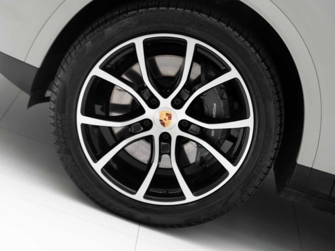 2022 Porsche Cayenne Platinum Edition Coupe Pompano Beach FL