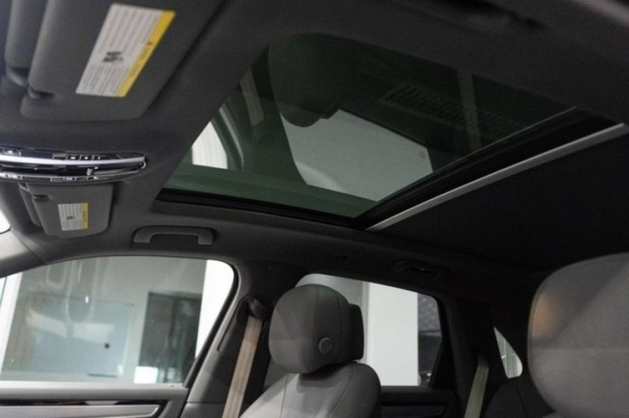 2022 Porsche Cayenne Platinum Edition Yonkers NY