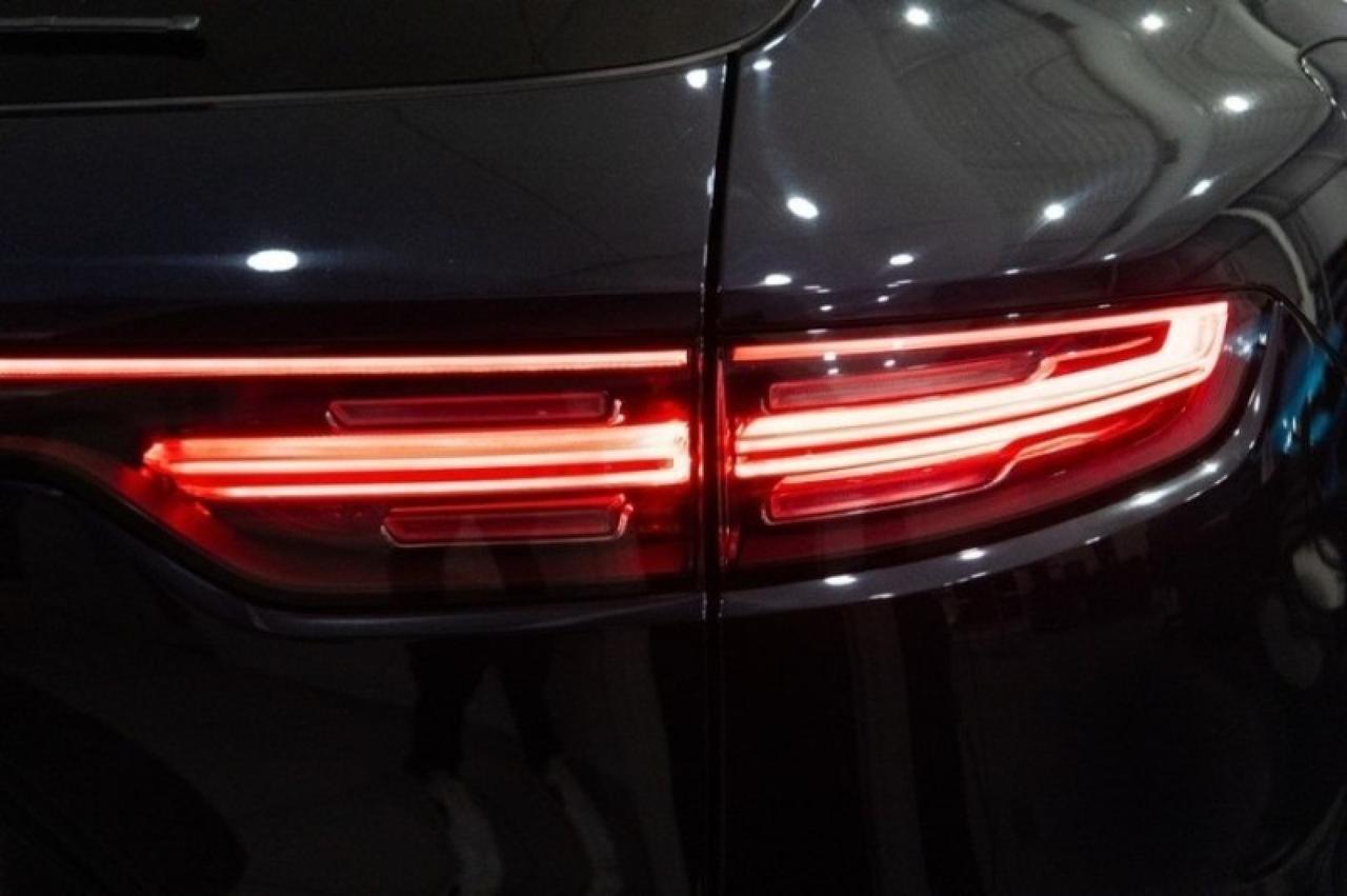 2022 Porsche Cayenne Platinum Edition Yonkers NY
