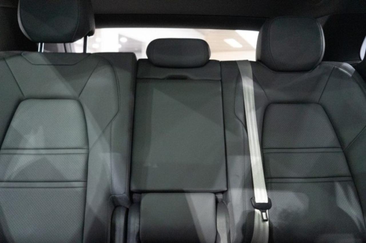 2022 Porsche Cayenne Platinum Edition Yonkers NY