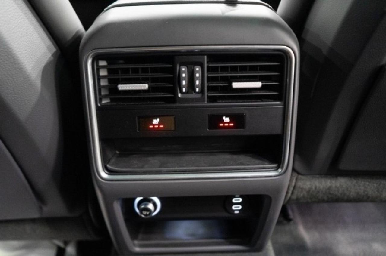 2022 Porsche Cayenne Platinum Edition Yonkers NY