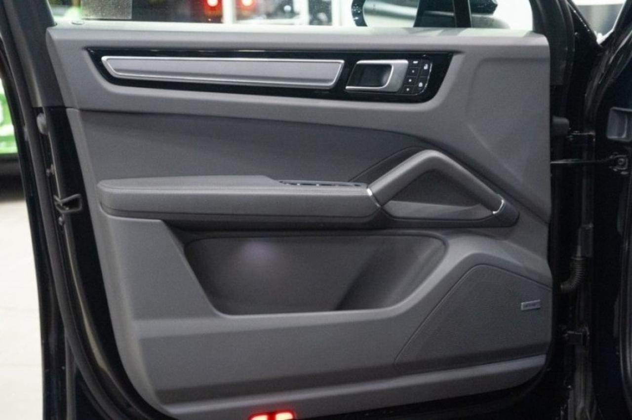 2022 Porsche Cayenne Platinum Edition Yonkers NY