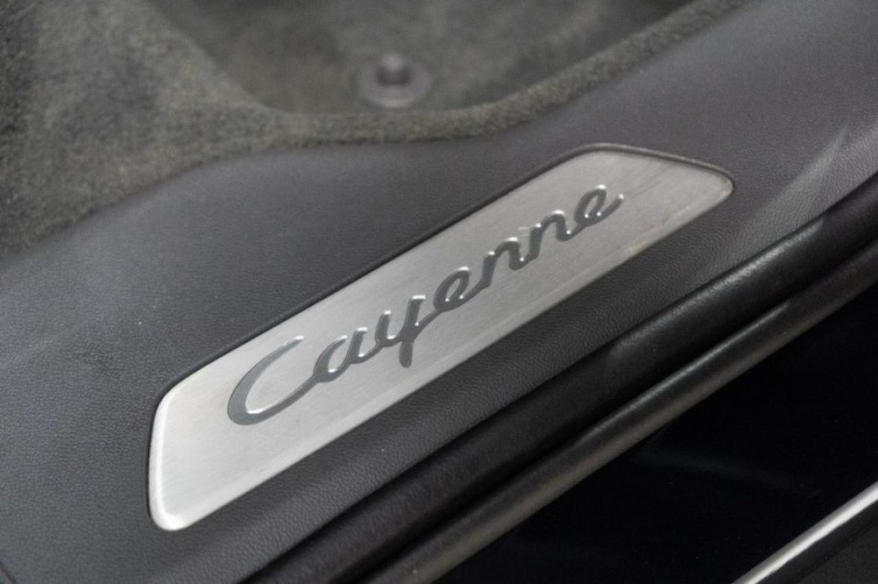 2022 Porsche Cayenne Platinum Edition Eastchester NY
