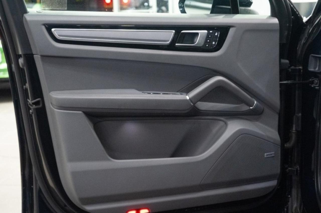 2022 Porsche Cayenne Platinum Edition Eastchester NY