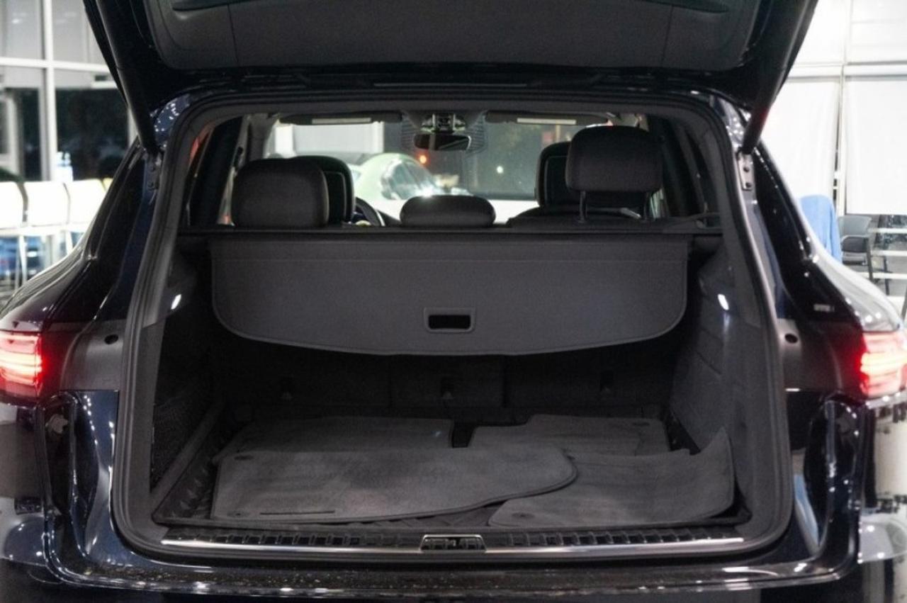 2022 Porsche Cayenne Platinum Edition Eastchester NY