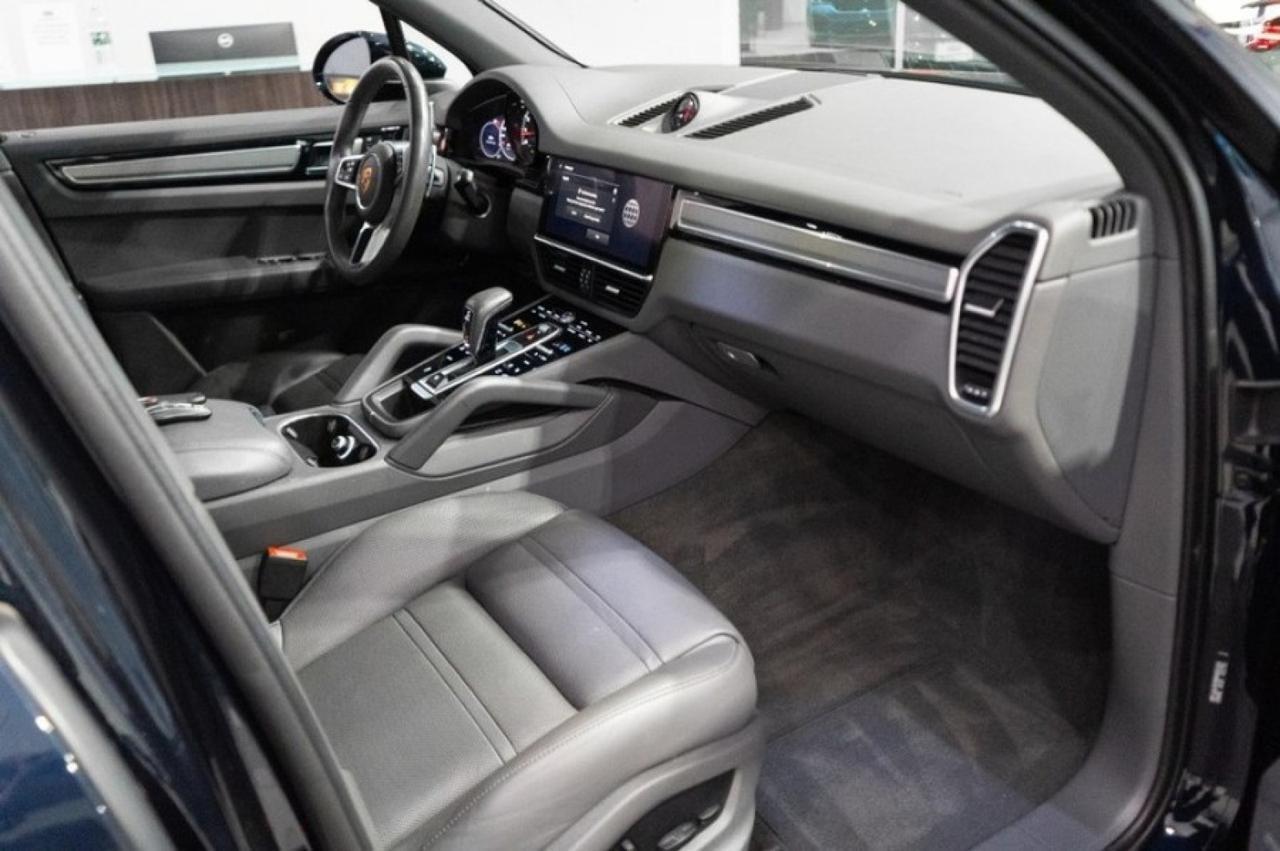 2022 Porsche Cayenne Platinum Edition Eastchester NY
