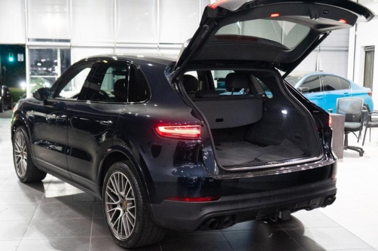 2022 Porsche Cayenne Platinum Edition Eastchester NY