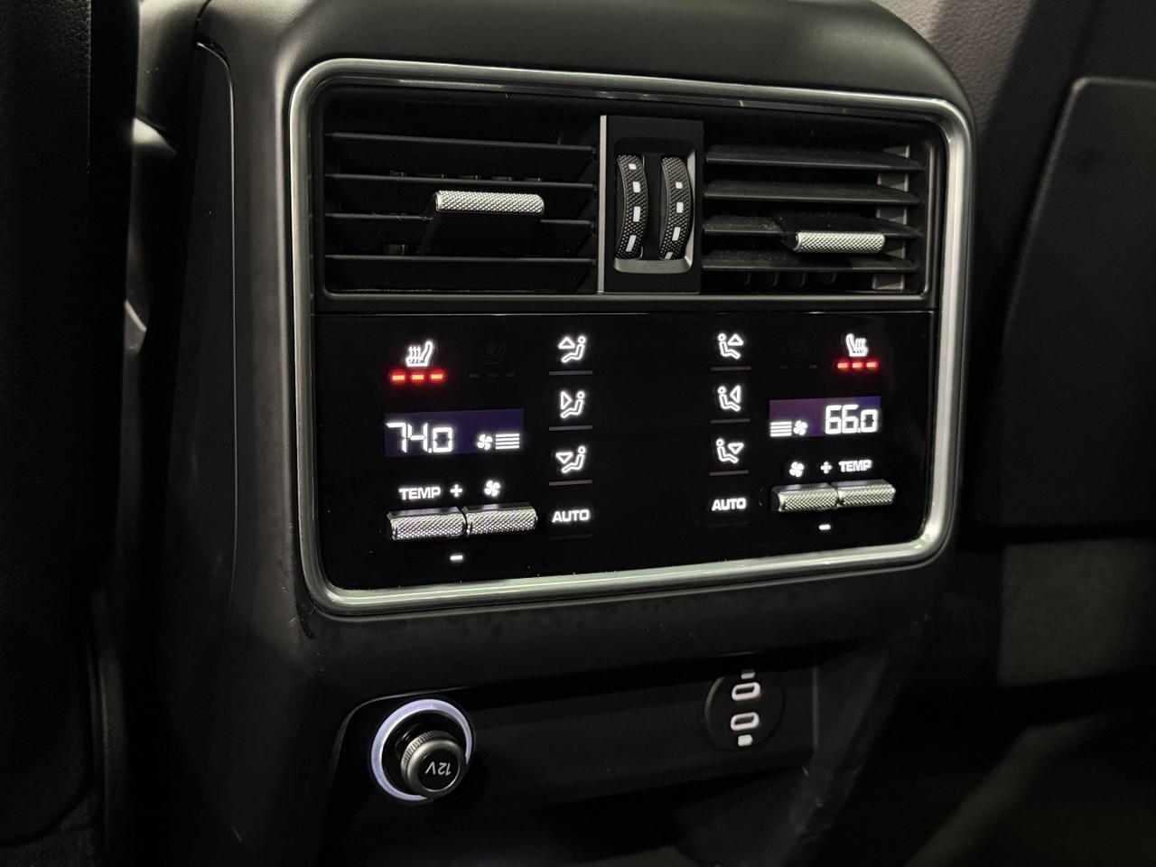 2022 Porsche Cayenne Platinum Edition Newark DE