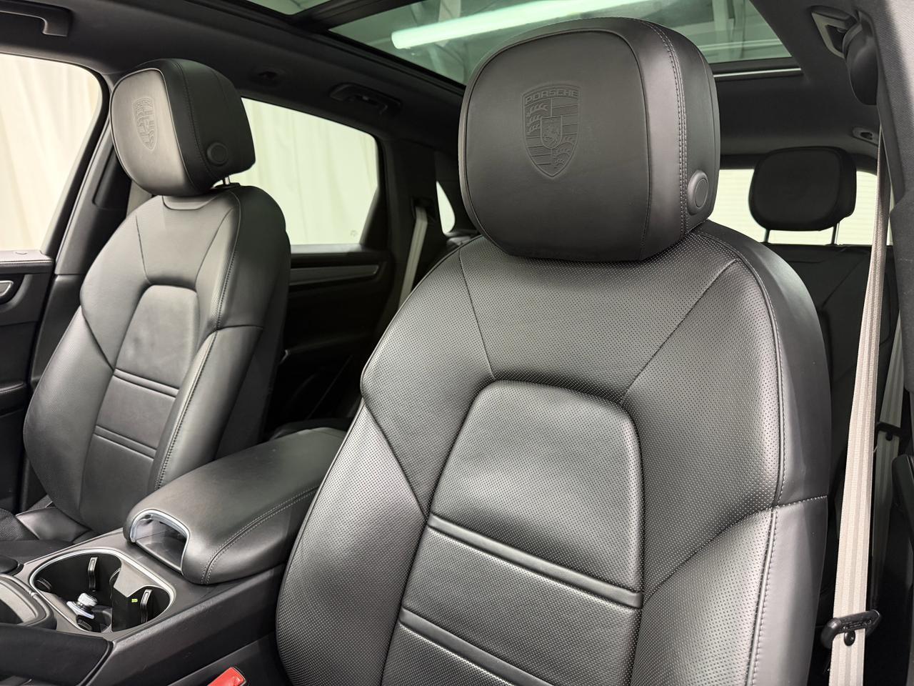 2022 Porsche Cayenne Platinum Edition Newark DE