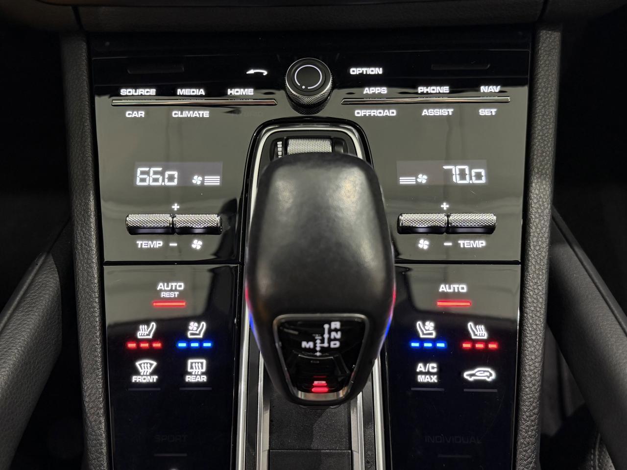 2022 Porsche Cayenne Platinum Edition Newark DE