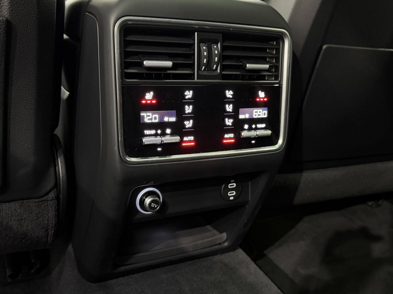 2022 Porsche Cayenne Platinum Edition Newark DE