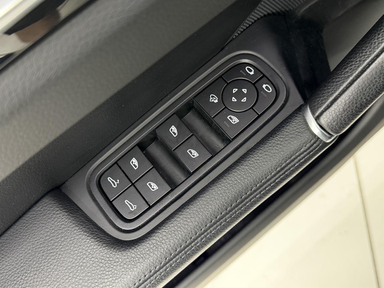 2022 Porsche Cayenne Platinum Edition Newark DE