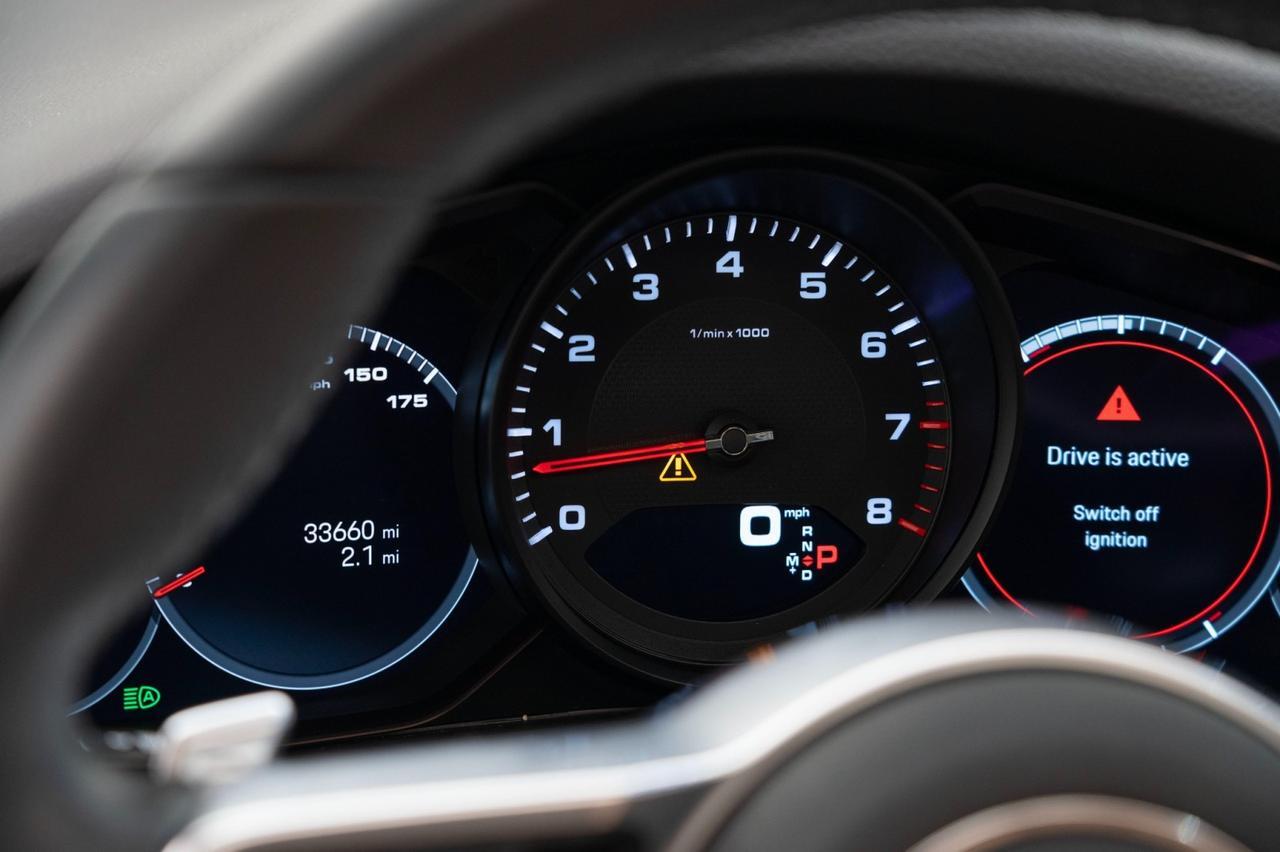 2022 Porsche Cayenne Platinum Edition Pompano Beach FL