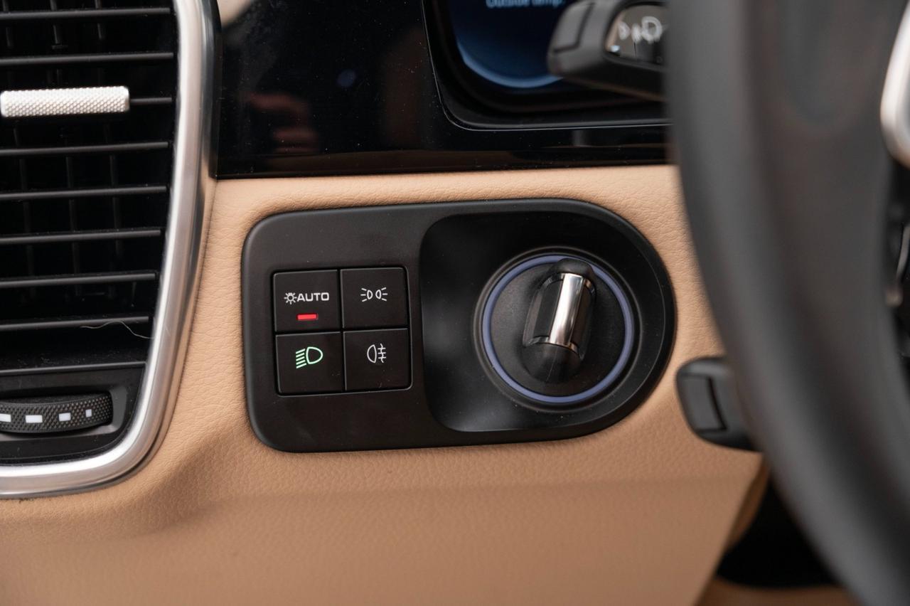 2022 Porsche Cayenne Platinum Edition Pompano Beach FL