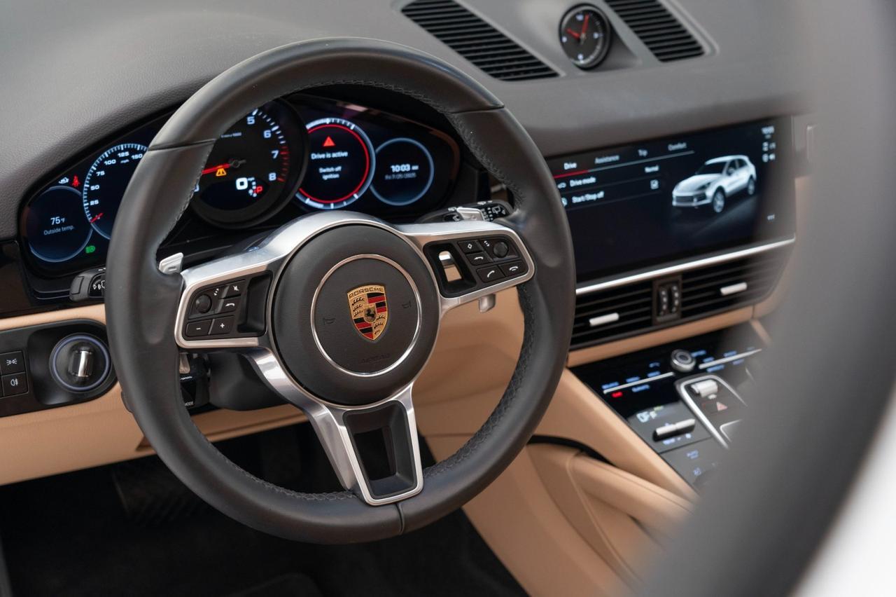 2022 Porsche Cayenne Platinum Edition Pompano Beach FL