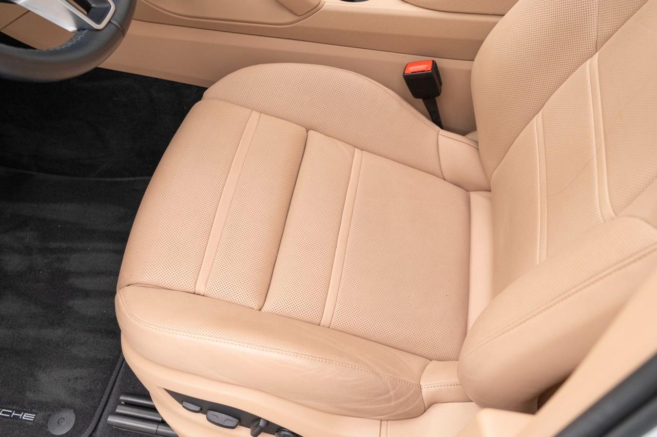 2022 Porsche Cayenne Platinum Edition Pompano Beach FL
