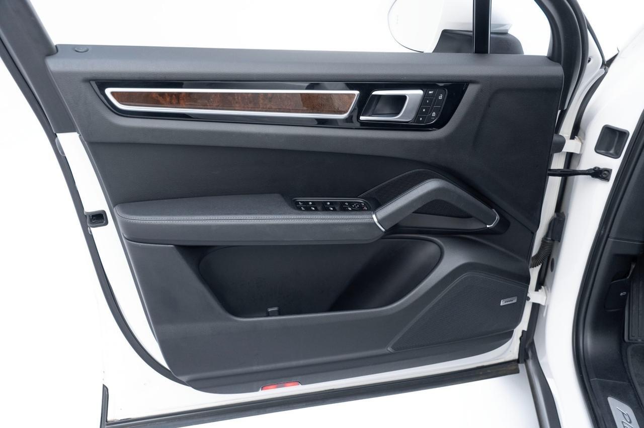 2022 Porsche Cayenne Platinum Edition Pompano Beach FL
