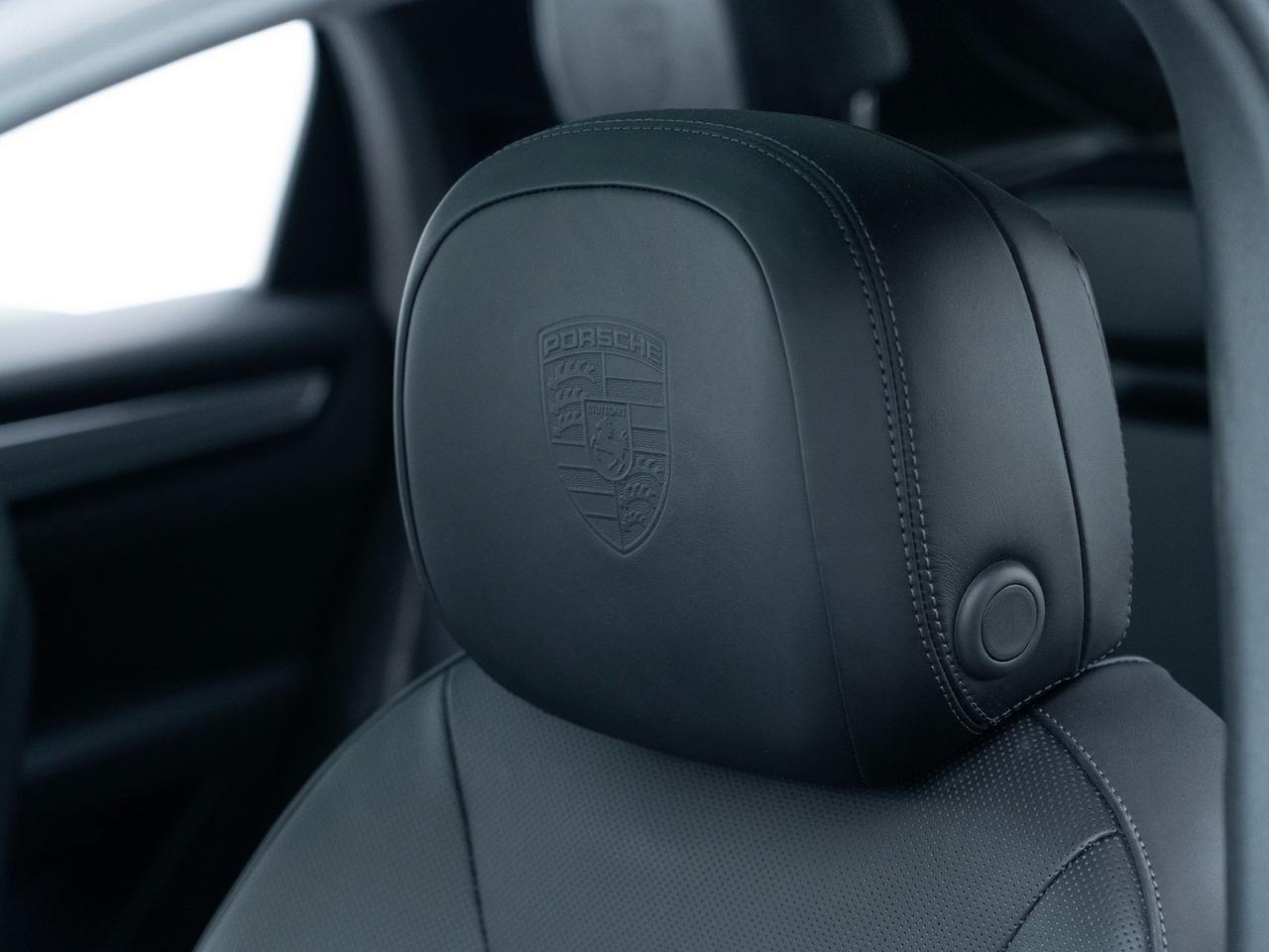 2022 Porsche Cayenne Platinum Edition Pompano Beach FL