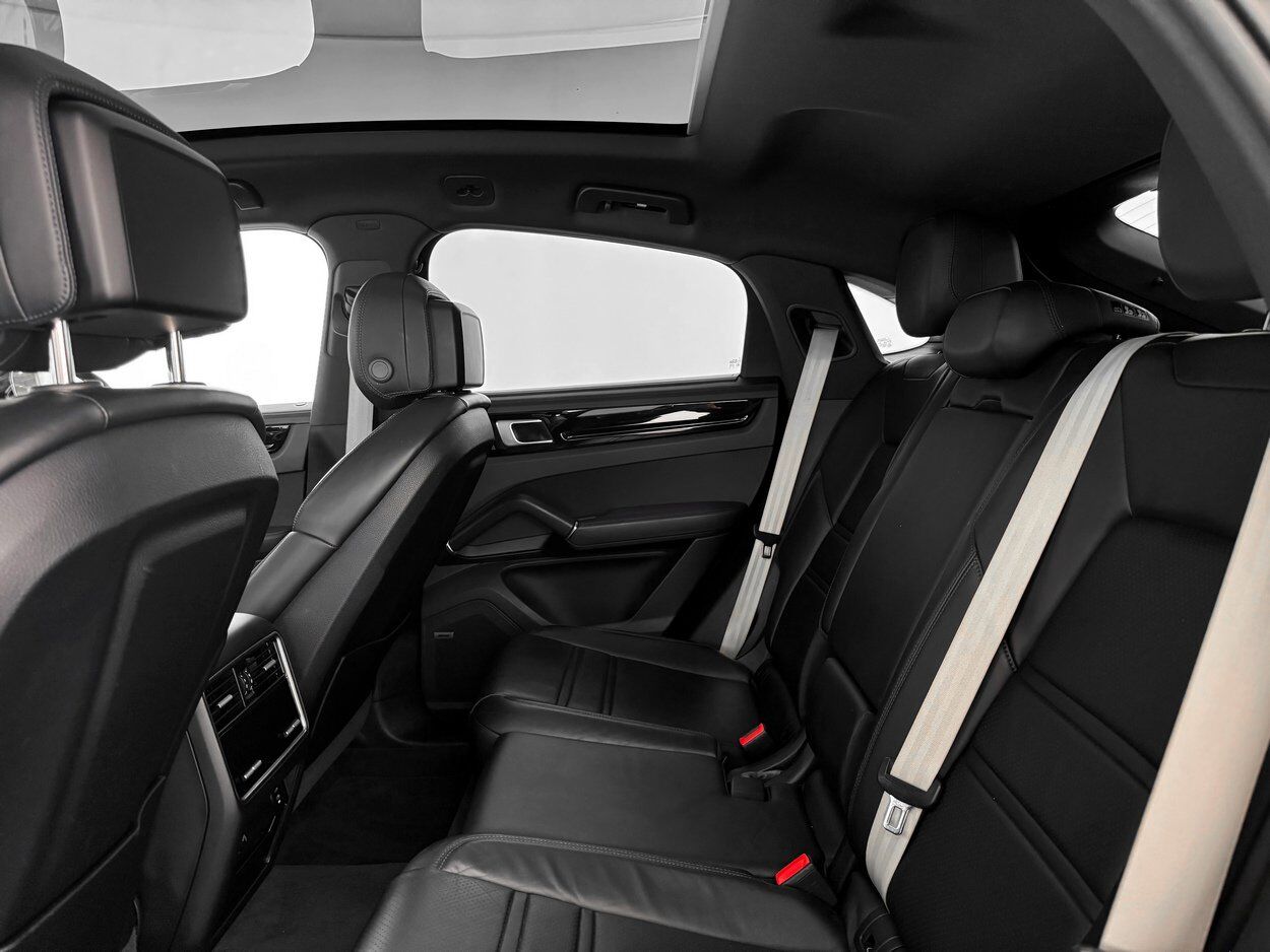 2022 Porsche Cayenne S Bellevue WA