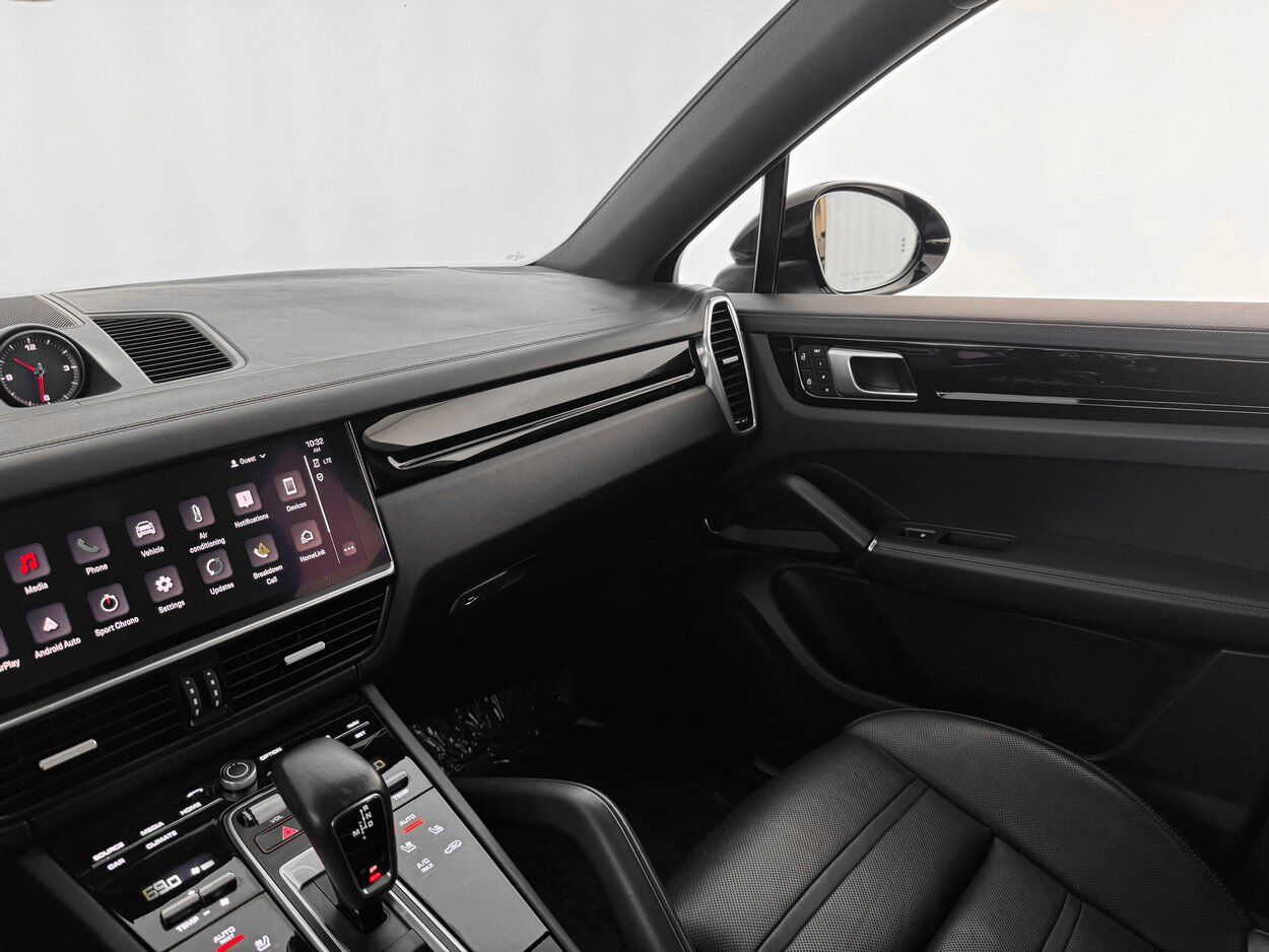 2022 Porsche Cayenne S Bellevue WA