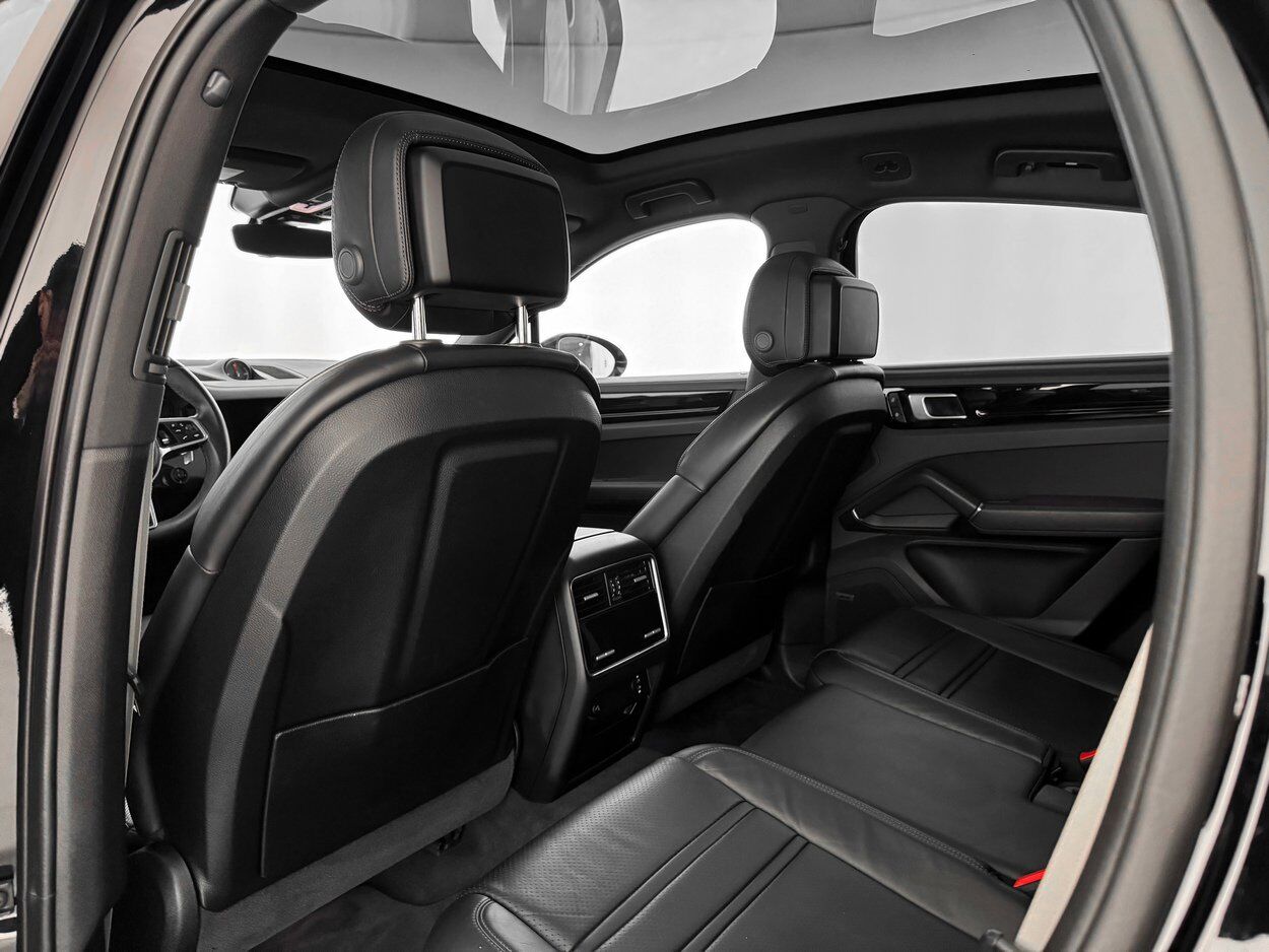 2022 Porsche Cayenne S Bellevue WA