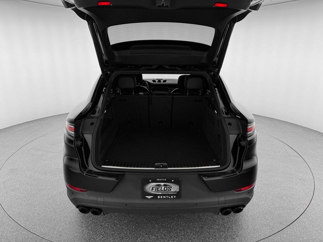 2022 Porsche Cayenne S Bellevue WA