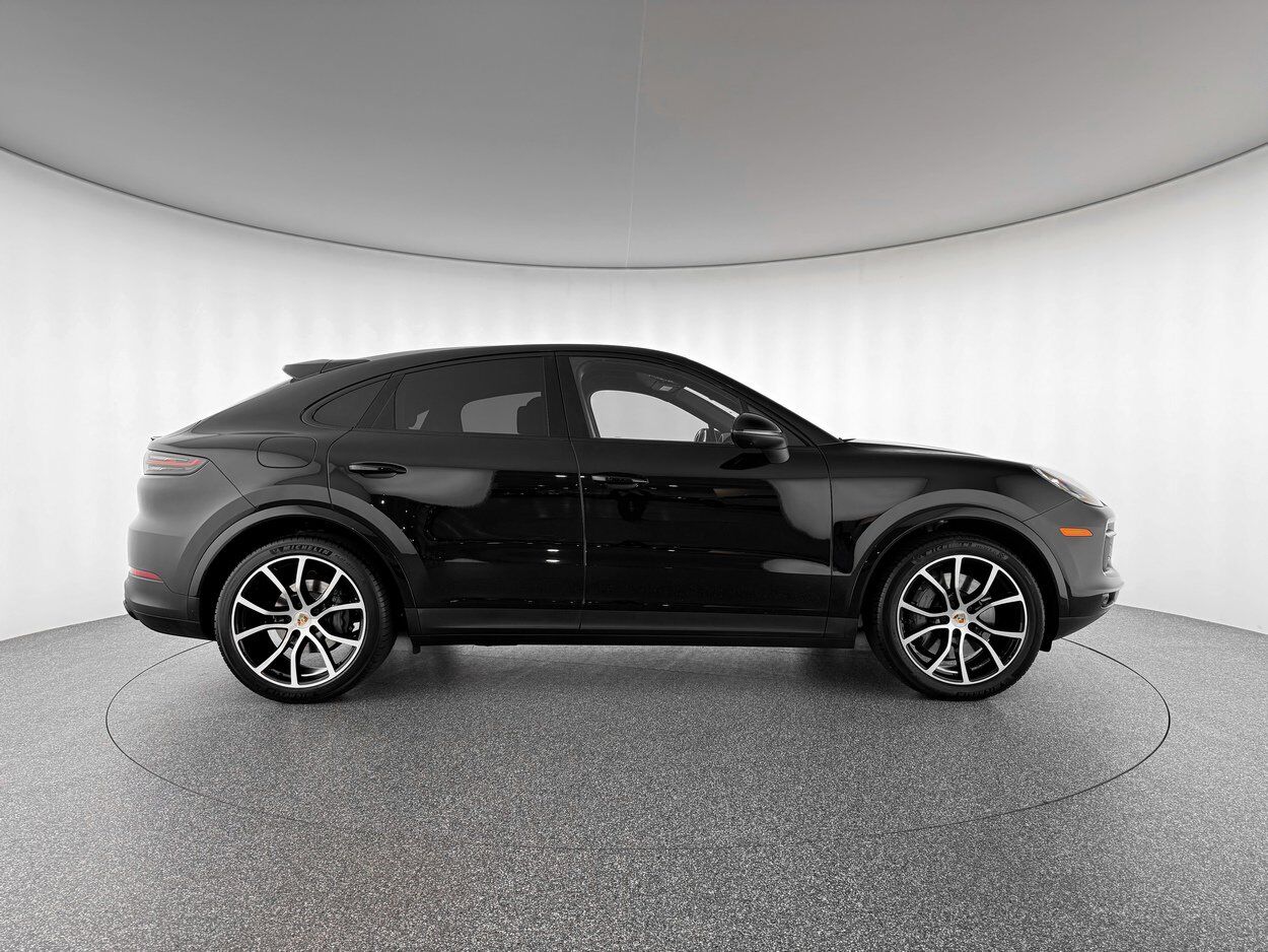 2022 Porsche Cayenne S Bellevue WA