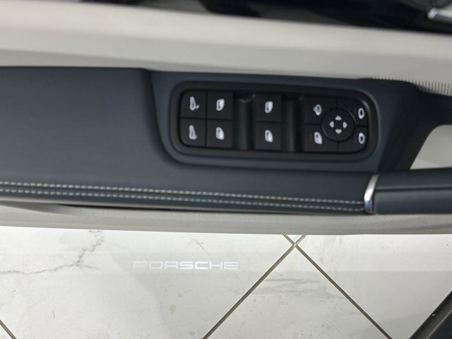 2022 Porsche Cayenne S Newark DE