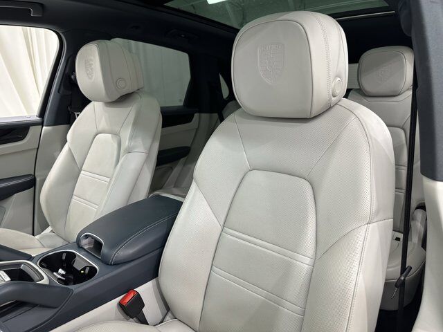 2022 Porsche Cayenne S Newark DE