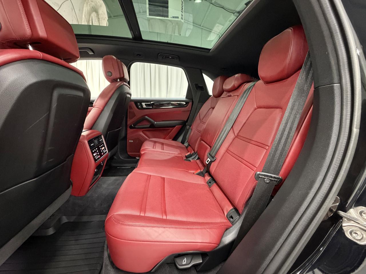 2022 Porsche Cayenne S Newark DE