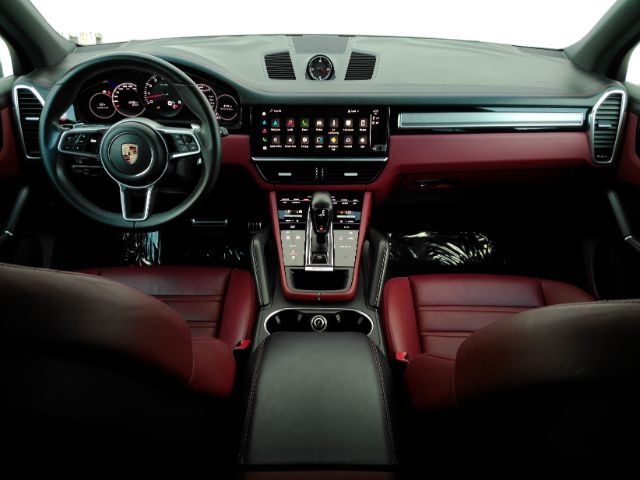 2022 Porsche Cayenne S Platinum Edition