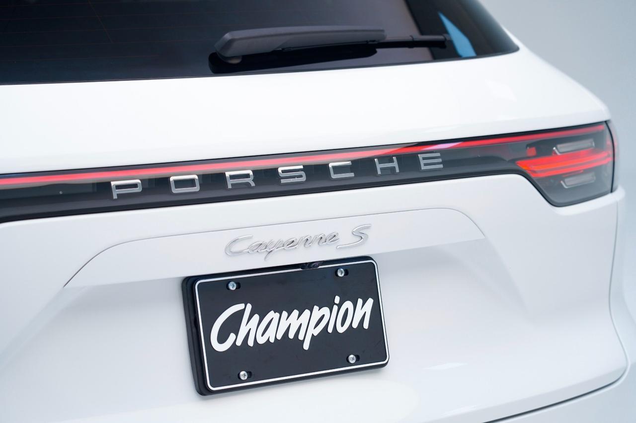 2022 Porsche Cayenne S Pompano Beach FL